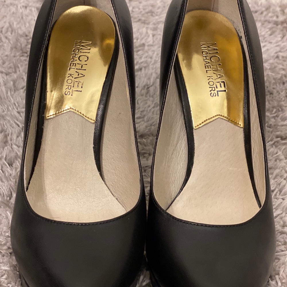 MICHAEL KORS high heels!